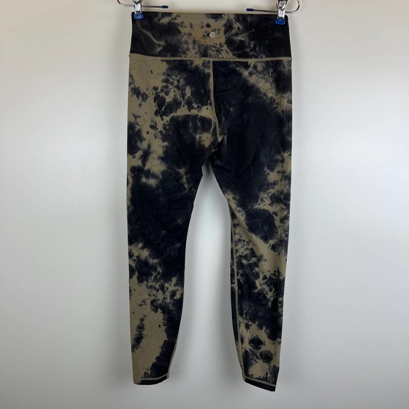 SAVVI Reef Leggings, Size Medium - Picture 4 of 6